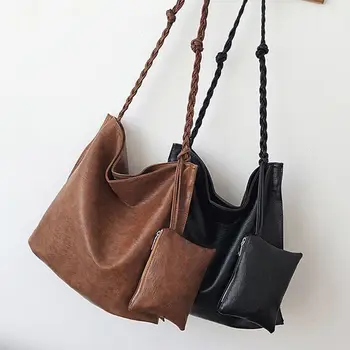 Women Retro Shoulder Bags Braids Strap PU Leather Texture Casual Style for Party
Women Retro Shoulder Bags Braids Strap PU Leather Texture Casual Style for Party