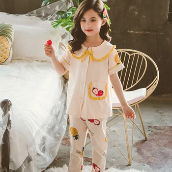 Summer Girls Pyjamas Cute Short Sleeves Children Pajamas Set Turn-down Collar Strawberry T-shirts and Long Pants Two Piece Suits 
Summer Girls Pyjamas Cute Short Sleeves Children Pajamas Set Turn-down Collar Strawberry T-shirts and Long Pants Two Piece Suits