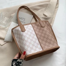 Fashion Designer Composite Tote Handbag for Women 2021 Small Letter Trends Brand Designer Letter Travel Shoulder Bag Purse
Fashion Designer Composite Tote Handbag for Women 2021 Small Letter Trends Brand Designer Letter Travel Shoulder Bag Purse