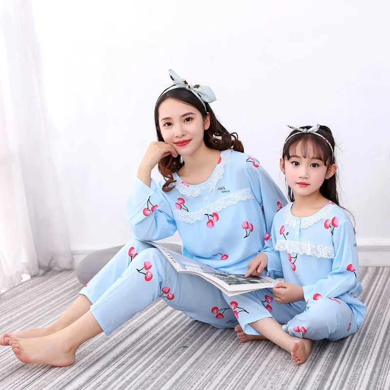 Spring and Summer Family Matching Pajamas Mom Daughter Outfits Sleepwear Long Sleevs Shirts+pants 2pcs/set Twins Baby Clothing
Spring and Summer Family Matching Pajamas Mom Daughter Outfits Sleepwear Long Sleevs Shirts+pants 2pcs/set Twins Baby Clothing