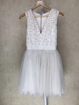 Heavy Industry Handmade Ding Pearl V Collar Sleeveless Mesh Dress Dress 7927
Heavy Industry Handmade Ding Pearl V Collar Sleeveless Mesh Dress Dress 7927