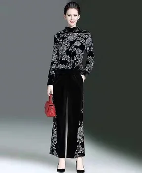 2020 Spring Newest Fashion Retro Printing Stitching Wide Leg Pants Western Style Suit Women Gold Velvet Set
2020 Spring Newest Fashion Retro Printing Stitching Wide Leg Pants Western Style Suit Women Gold Velvet Set