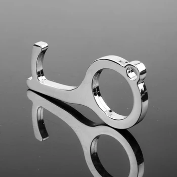 New Fashion Antimicrobial Metal Keychain Door Opener Elevator Clean Touch Key Ring Door Handle Non Contact Key Chain for Safe
New Fashion Antimicrobial Metal Keychain Door Opener Elevator Clean Touch Key Ring Door Handle Non Contact Key Chain for Safe