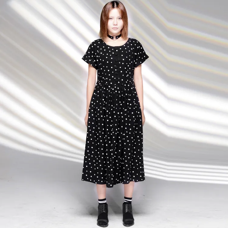 Fashion-Dark of Spring And Summer New Style Geometry Crew Neck Waist Hugging Mid-length Short-sleeve Dress Wholesale
Fashion-Dark of Spring And Summer New Style Geometry Crew Neck Waist Hugging Mid-length Short-sleeve Dress Wholesale