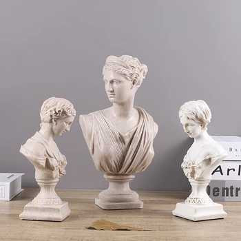 EUROPEAN RETRO RESIN VENUS STATUE DAVID SMALL FURNISHINGS DECORATION CRAFTS HOME LIVINGROOM FIGURINES DECOR DESKTOP ORNAMENT ART 
EUROPEAN RETRO RESIN VENUS STATUE DAVID SMALL FURNISHINGS DECORATION CRAFTS HOME LIVINGROOM FIGURINES DECOR DESKTOP ORNAMENT ART