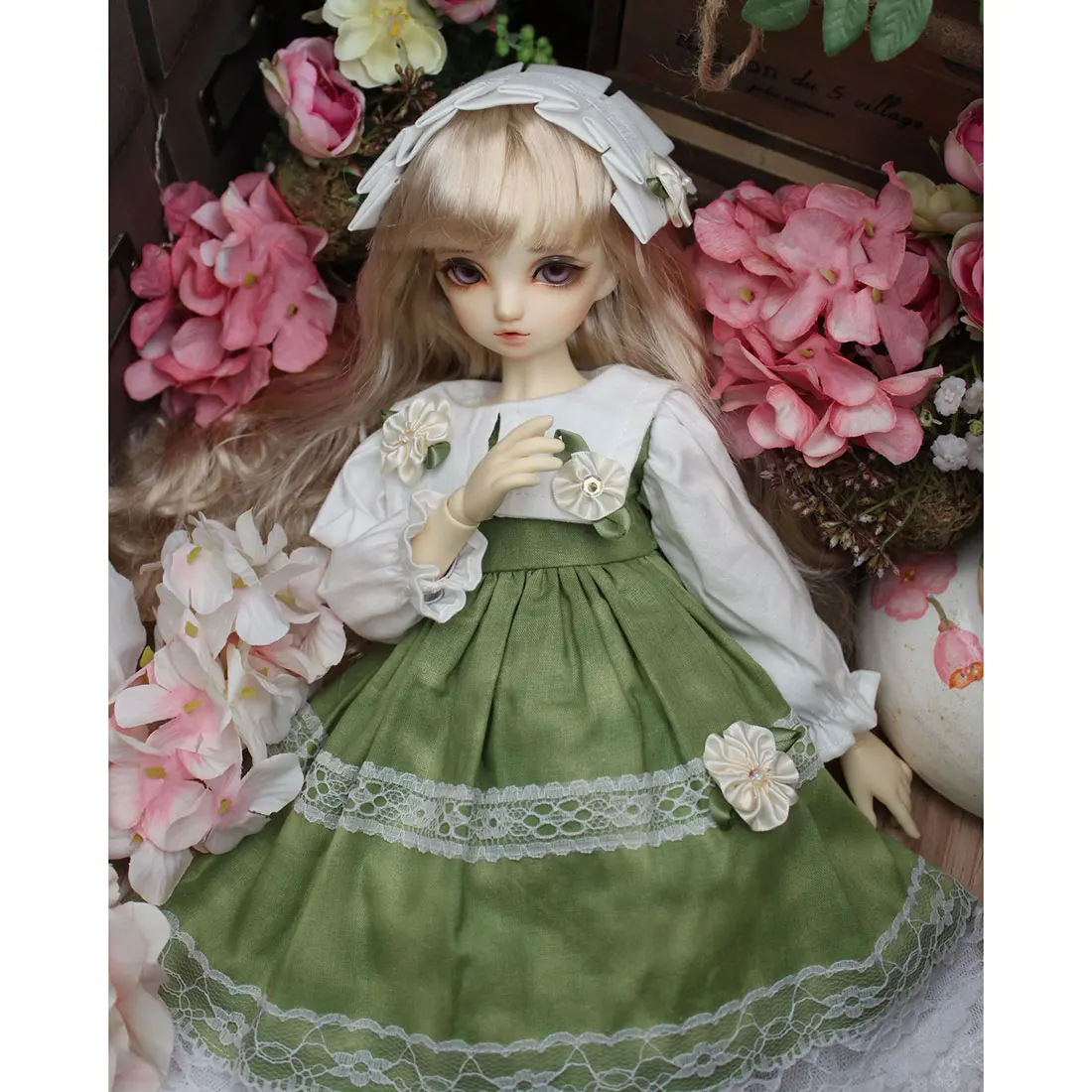Modikerbjd Winter Elegant Lady Beautiful Long Sleeve Dress for 1/6 BJD Dolls Dress Clothes without Doll
Modikerbjd Winter Elegant Lady Beautiful Long Sleeve Dress for 1/6 BJD Dolls Dress Clothes without Doll