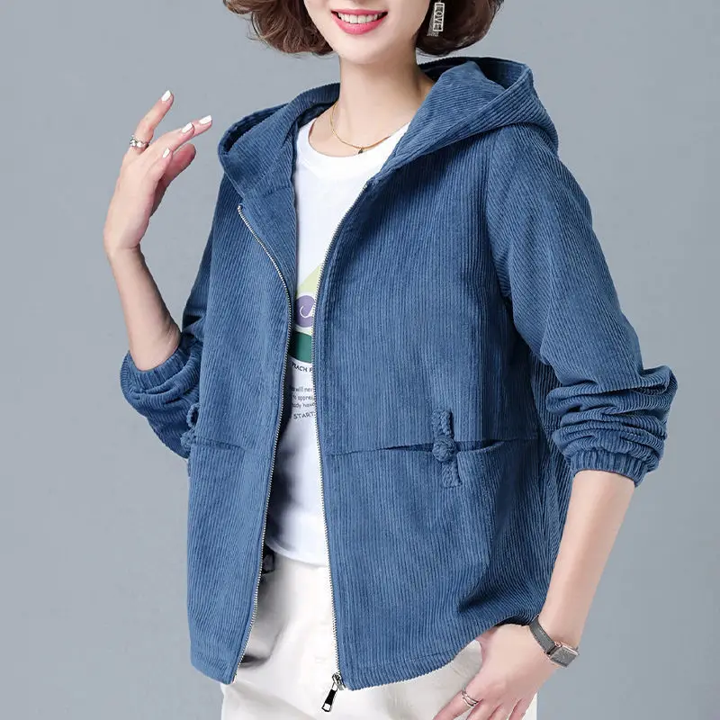 Women's short coat Korean loose spring and autumn new large size slim jacket casual Joker sweater women's tide in 2020
Women's short coat Korean loose spring and autumn new large size slim jacket casual Joker sweater women's tide in 2020
