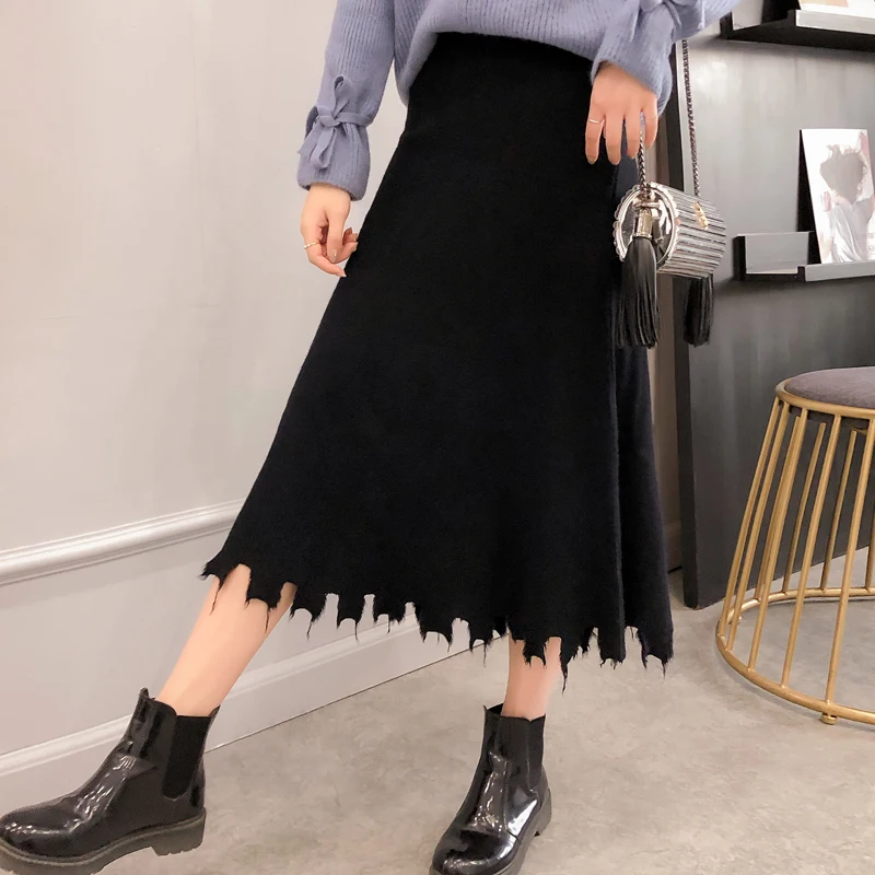 2019 New Autumn Women Elastic High Waist Midi Skirt Solid color Elegant Split Hem Warm thick Knitted Skirt cc862
2019 New Autumn Women Elastic High Waist Midi Skirt Solid color Elegant Split Hem Warm thick Knitted Skirt cc862