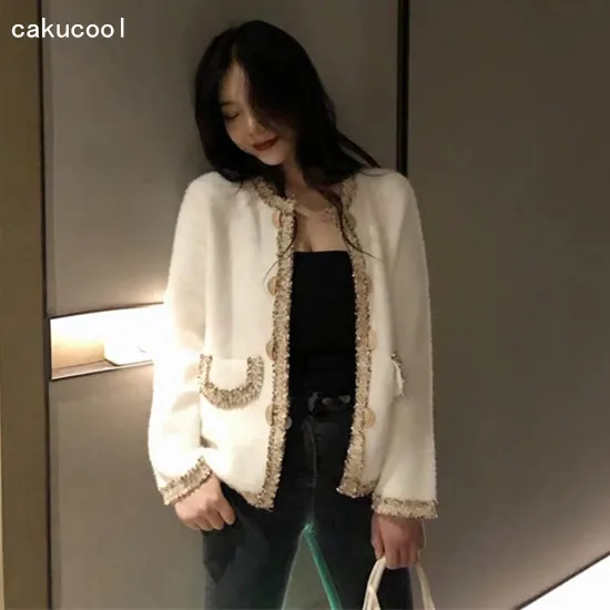 Cakucool Women Autumn Spring Mink Velvet Knitted Jacket Long Sleeve Loose Korean Sweet Cardigan Open Stitch Female 4 colors
Cakucool Women Autumn Spring Mink Velvet Knitted Jacket Long Sleeve Loose Korean Sweet Cardigan Open Stitch Female 4 colors