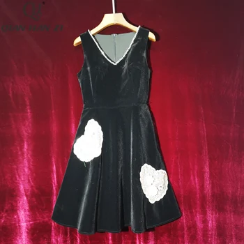 Qian Han Zi 2019 Fashion Designer Autumn Winter Dress Women's Sleeveless diamonds Embroidered Applique Velvet Dress
Qian Han Zi 2019 Fashion Designer Autumn Winter Dress Women's Sleeveless diamonds Embroidered Applique Velvet Dress