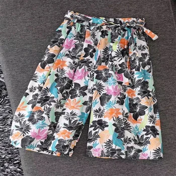 Summer Women High Quality Floral Elastic Waist Bow Wide Leg Fashion Designer Print Pleated The New Wide Leg Shorts
Summer Women High Quality Floral Elastic Waist Bow Wide Leg Fashion Designer Print Pleated The New Wide Leg Shorts