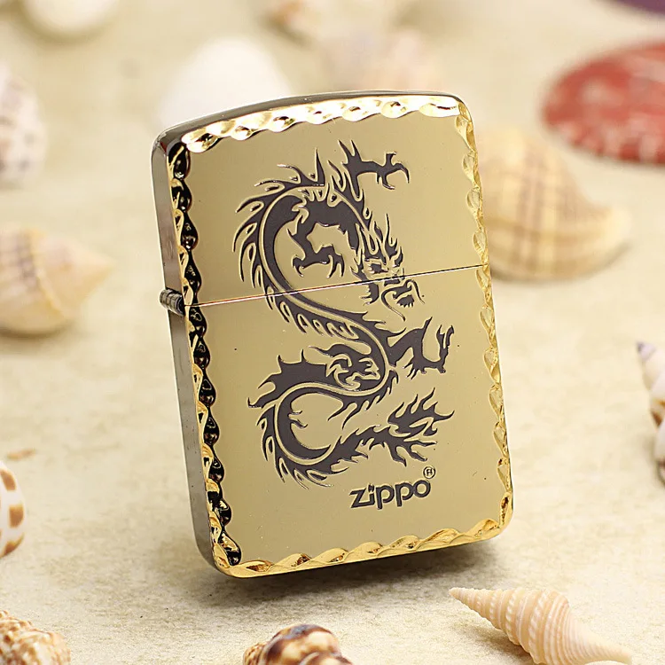 Genuine Zippo oil lighter copper windproof Golden Chinese Dragon cigarette Kerosene lighters Gift With anti-counterfeiting code
Genuine Zippo oil lighter copper windproof Golden Chinese Dragon cigarette Kerosene lighters Gift With anti-counterfeiting code
