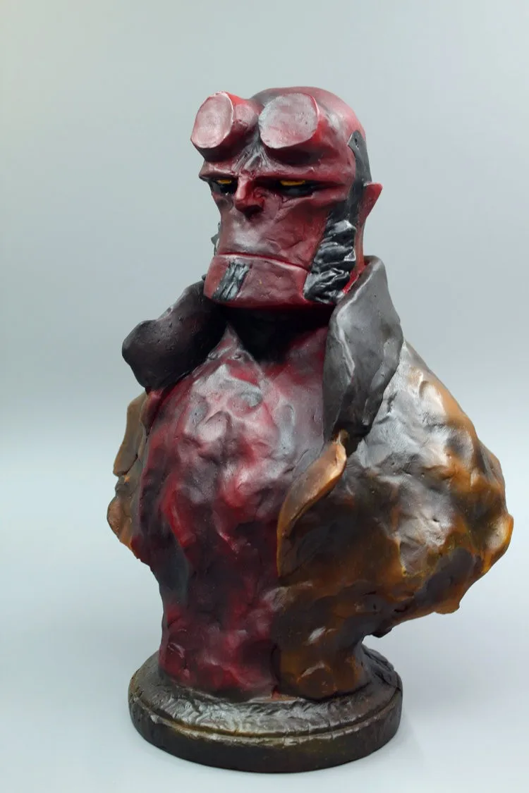 Version Bronze or Mult Color Decoration Statue 22cm H New Resin Materials HELLBOY Bust Model Comic
Version Bronze or Mult Color Decoration Statue 22cm H New Resin Materials HELLBOY Bust Model Comic