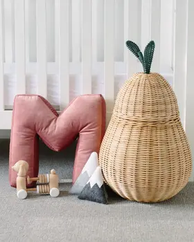 Practical and beautiful Nordic ins pear-shaped Rattan woven storage basket with iron frame dirty clothes bamboo rattan woven han
Practical and beautiful Nordic ins pear-shaped Rattan woven storage basket with iron frame dirty clothes bamboo rattan woven han