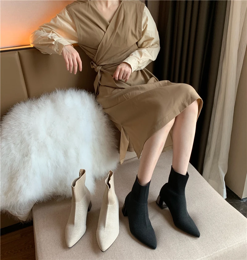 Bootee Woman 2019 Autumn Boots Sock Shoes Chunky Heel Booties Ladies Winter Women Luxury Designer Lace Up Stockings Pointy High
Bootee Woman 2019 Autumn Boots Sock Shoes Chunky Heel Booties Ladies Winter Women Luxury Designer Lace Up Stockings Pointy High