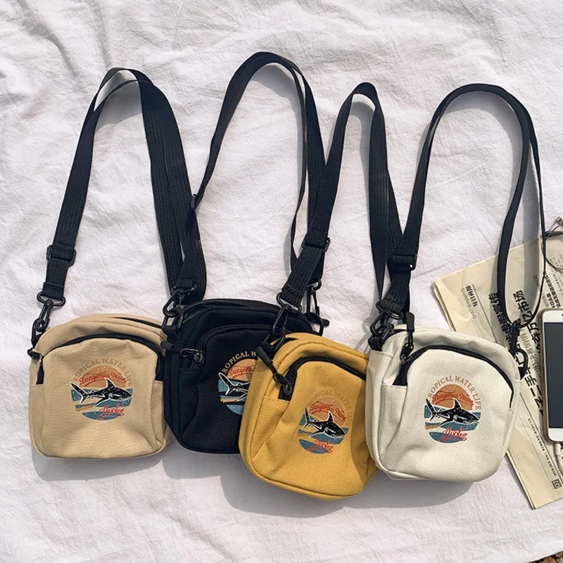 Women Canvas Handbags Korean Mini Student Bag Cell Phone Bags Simple Small Crossbody Bags Casual Ladies Flap Shoulder Bag
Women Canvas Handbags Korean Mini Student Bag Cell Phone Bags Simple Small Crossbody Bags Casual Ladies Flap Shoulder Bag