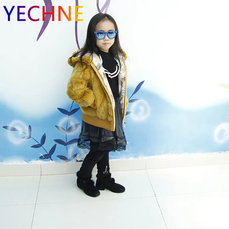 Kid Genuine Fur Overcoats Children Autumn Winter Warm Soft Real Rabbit Fur Jacket Lady Good Quality Short Rabbit Fur Coats
Kid Genuine Fur Overcoats Children Autumn Winter Warm Soft Real Rabbit Fur Jacket Lady Good Quality Short Rabbit Fur Coats