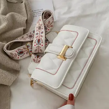 2020 Spring and Summer New Wave Korean Version of the Wild Messenger Bag Wide Shoulder Strap Shoulder Fashion Small Square Bag
2020 Spring and Summer New Wave Korean Version of the Wild Messenger Bag Wide Shoulder Strap Shoulder Fashion Small Square Bag