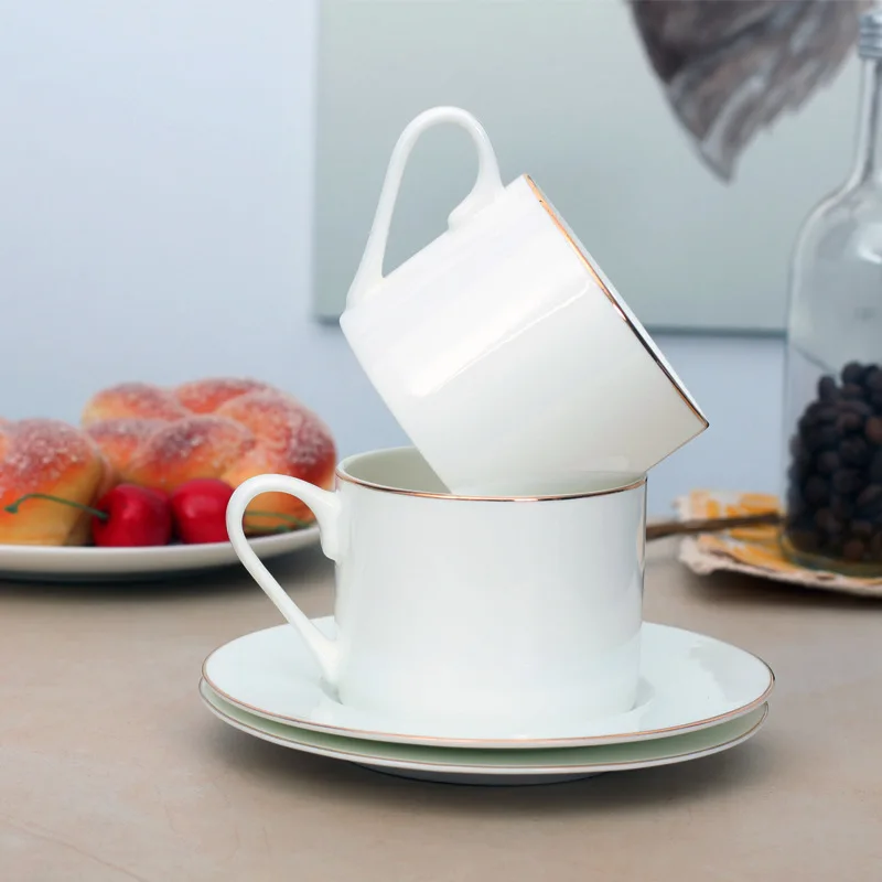 Fun Fervent White Bone China Coffee Cup Simple Cup and Saucer Set Phnom Penh Can Add LOGO European Cup and Saucer Kitchenware
Fun Fervent White Bone China Coffee Cup Simple Cup and Saucer Set Phnom Penh Can Add LOGO European Cup and Saucer Kitchenware