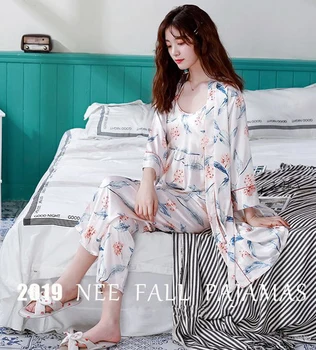 MOGU Navy Blue Women's 3 Pieces Pajamas Sets Emulation Silk Casual Pyjama Women Sleepwear Sets Spring Summer Autumn Homewear
MOGU Navy Blue Women's 3 Pieces Pajamas Sets Emulation Silk Casual Pyjama Women Sleepwear Sets Spring Summer Autumn Homewear