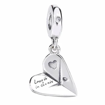 New 925 Sterling Silver Charm Heart Paper Plane Engraving Love Is In The Air Pendant Beads Fit Bracelet Diy Jewelry
New 925 Sterling Silver Charm Heart Paper Plane Engraving Love Is In The Air Pendant Beads Fit Bracelet Diy Jewelry