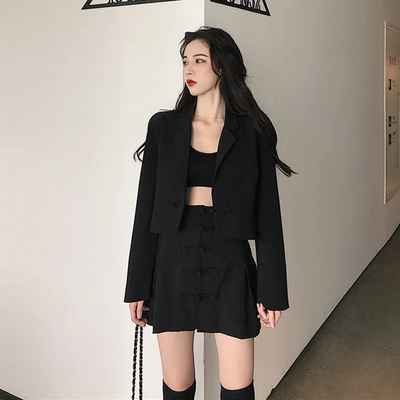 Photo Shoot 5223 #-Loose-Fit Slimming Long Sleeve Suit Jacket + Bra Shoulder Straps + A- line Sheath Skirt Women's
Photo Shoot 5223 #-Loose-Fit Slimming Long Sleeve Suit Jacket + Bra Shoulder Straps + A- line Sheath Skirt Women's