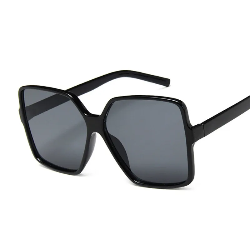 Солнцезащитные очки унисекс квадратные темные большого размера в черной оправе