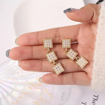 Simple Long Earrings For Women Simulated Pearls Square Drop Dangle Earrings Wedding Jewelry Bijoux for Brides
Simple Long Earrings For Women Simulated Pearls Square Drop Dangle Earrings Wedding Jewelry Bijoux for Brides