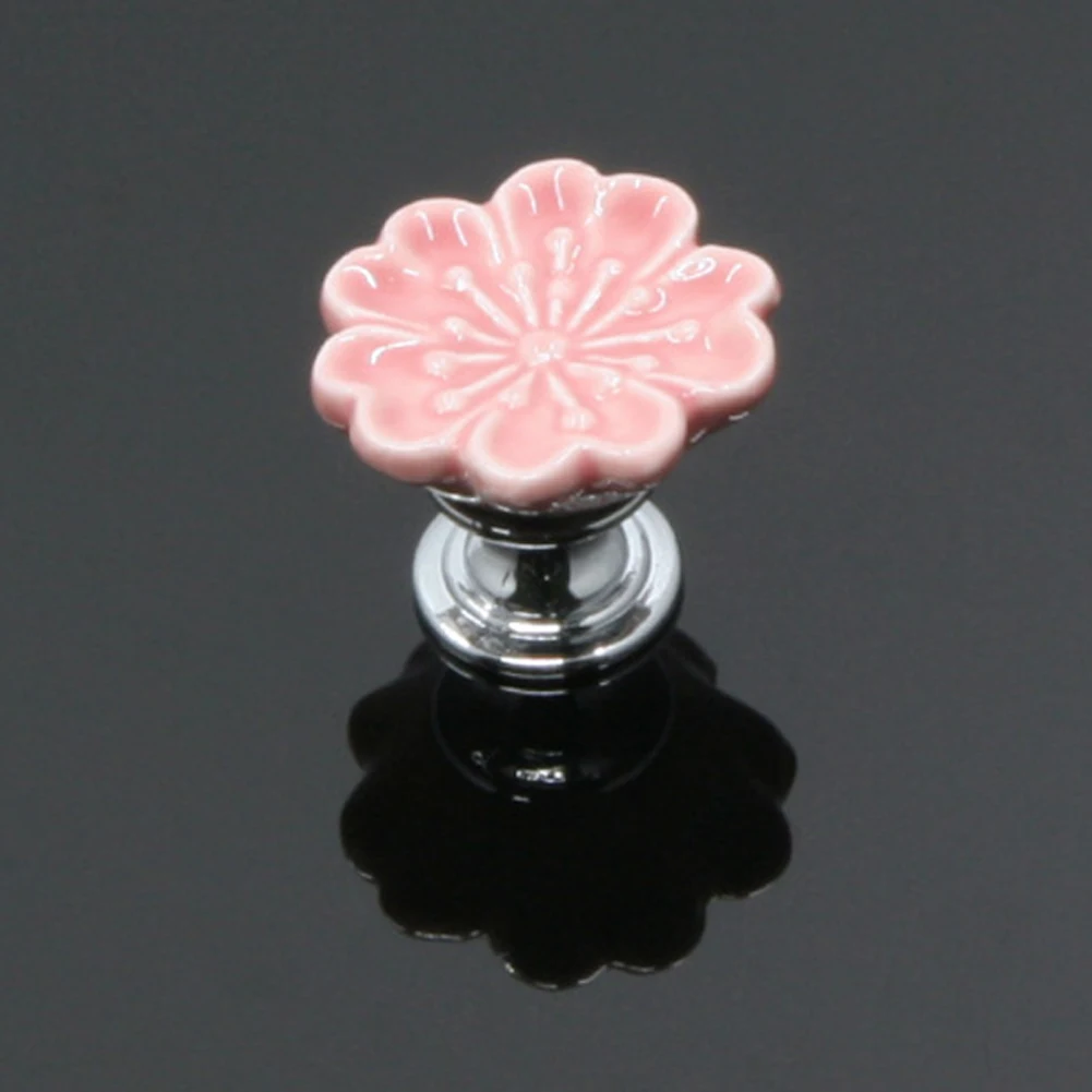 DIY Door Knobs With Screws Furniture Vintage Cupboard Drawer Pulls Single Hole Wardrobe Ceramic Home Cabinet Handle Flower Shape 
DIY Door Knobs With Screws Furniture Vintage Cupboard Drawer Pulls Single Hole Wardrobe Ceramic Home Cabinet Handle Flower Shape