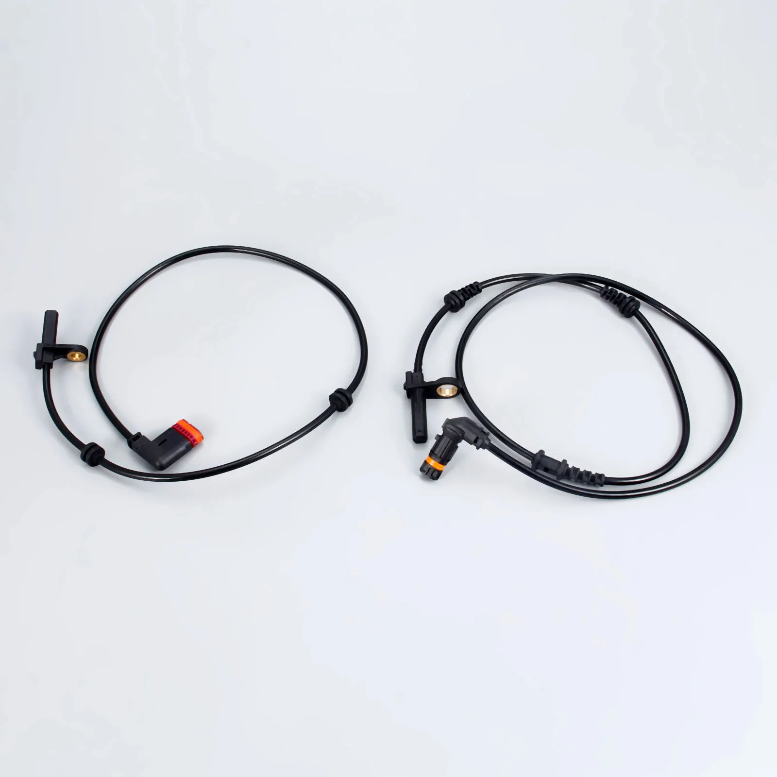 2215400117 ABS Wheel Speed Sensor Front 2215400317 For Mercedes Benz CL500 CL600 S350 S400 S450 S500 S600 S63 S65 2005-2013
2215400117 ABS Wheel Speed Sensor Front 2215400317 For Mercedes Benz CL500 CL600 S350 S400 S450 S500 S600 S63 S65 2005-2013