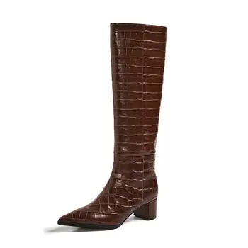 Genine leather Women 4.5cm med Heels Knee High Boots Pointed Toe Sexy Long Autumn Winter boots Wedding Shoes Woman
Genine leather Women 4.5cm med Heels Knee High Boots Pointed Toe Sexy Long Autumn Winter boots Wedding Shoes Woman