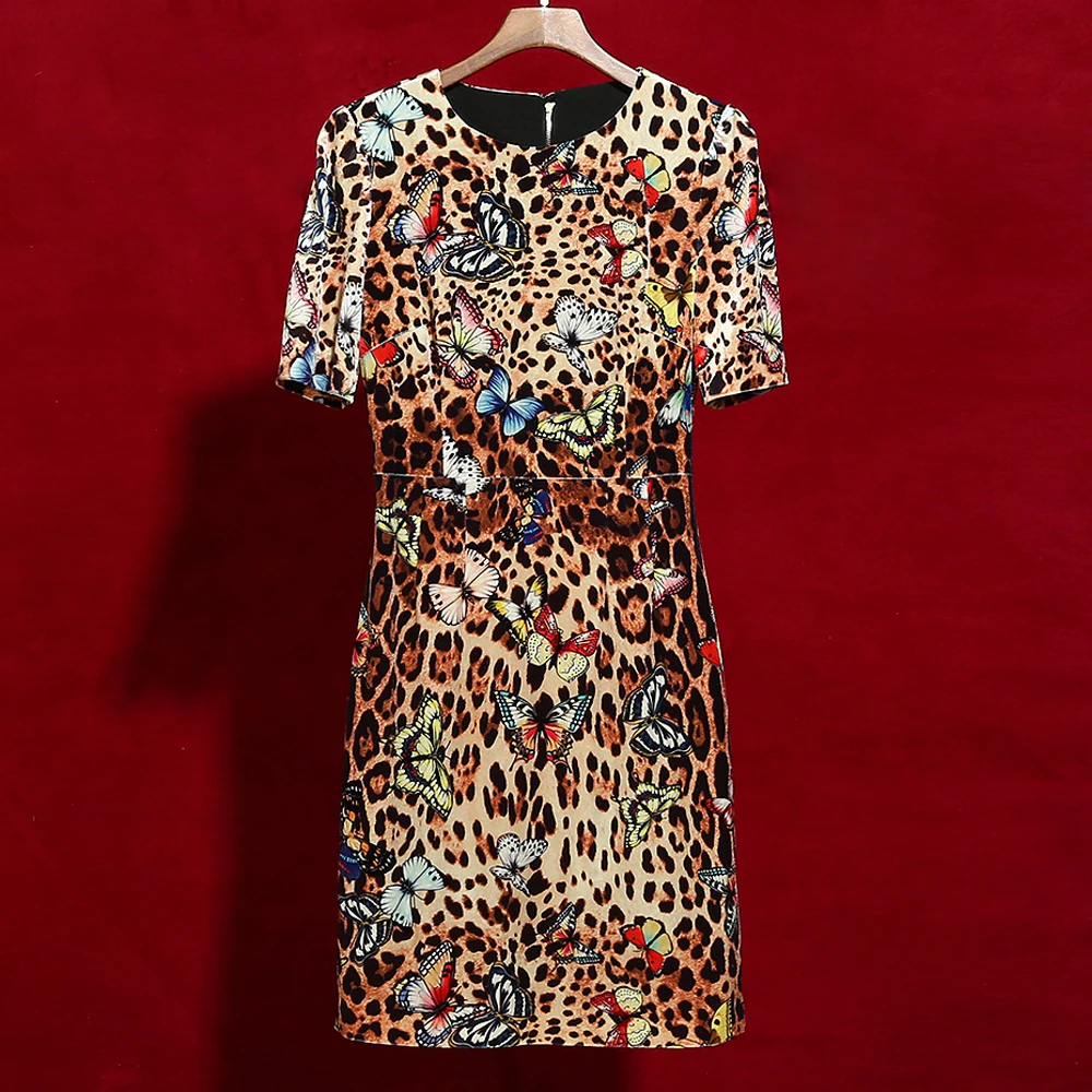 Red RoosaRosee Designer Women Vintage Leopard Print Short Sleeve Pencil Mini Dress Elegant Party Vestidos Robe Femme New Dresses
Red RoosaRosee Designer Women Vintage Leopard Print Short Sleeve Pencil Mini Dress Elegant Party Vestidos Robe Femme New Dresses