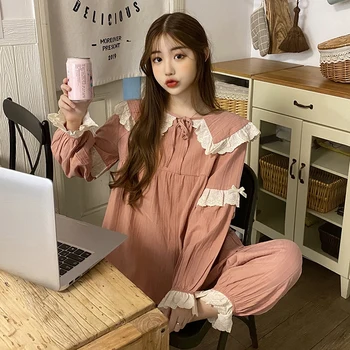 Autumn 2020 new women's Korean version of sweet loose retro lace up Lapel pajamas pajamas casual home wear set
Autumn 2020 new women's Korean version of sweet loose retro lace up Lapel pajamas pajamas casual home wear set