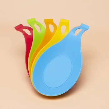 1pcs Food Grade Silicone Spoon Rest Utensil Spatula Holder Heat Resistant stand for spoons Kitchen Accessories Tool
1pcs Food Grade Silicone Spoon Rest Utensil Spatula Holder Heat Resistant stand for spoons Kitchen Accessories Tool