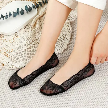 Fashion Spring Summer Lace Boat Socks Silicone Non-slip Stealth Socks Women Socks Soft Breathable Slippers Sock
Fashion Spring Summer Lace Boat Socks Silicone Non-slip Stealth Socks Women Socks Soft Breathable Slippers Sock