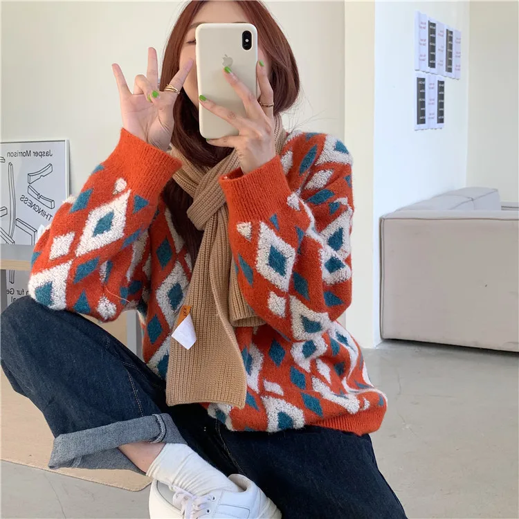 2020 Autumn Winter New Ladies Sweater Plush Lingge Contrast Loose Sweater Femme Chandails
2020 Autumn Winter New Ladies Sweater Plush Lingge Contrast Loose Sweater Femme Chandails