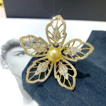 micro inlay zircon fashion hollow out five leaves the Korean pop female flower brooch brooches pin buckle ornaments
micro inlay zircon fashion hollow out five leaves the Korean pop female flower brooch brooches pin buckle ornaments