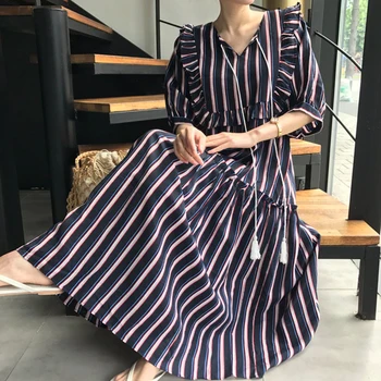 YAMDI vintage elegant a-line dresses midi dress women party 2020 new short sleeve summer woman korean stripe ruffle vestidos 
YAMDI vintage elegant a-line dresses midi dress women party 2020 new short sleeve summer woman korean stripe ruffle vestidos
