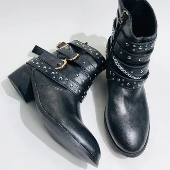 2020 Rivet Ankle Boots Women Shoes Female Fashion Chains Buckle Platform Mid Heel Boots Black Leather Winter Zipper Footwear 43
2020 Rivet Ankle Boots Women Shoes Female Fashion Chains Buckle Platform Mid Heel Boots Black Leather Winter Zipper Footwear 43