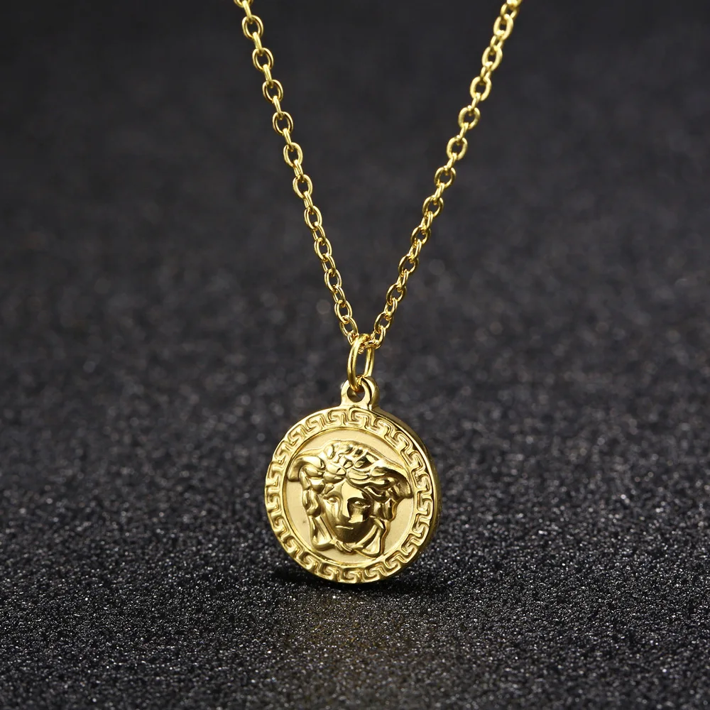INS-Style Ancient Greek Gold Gorgons Medusa Necklace Retro Portrait Roman Coin Pendant Choker
INS-Style Ancient Greek Gold Gorgons Medusa Necklace Retro Portrait Roman Coin Pendant Choker