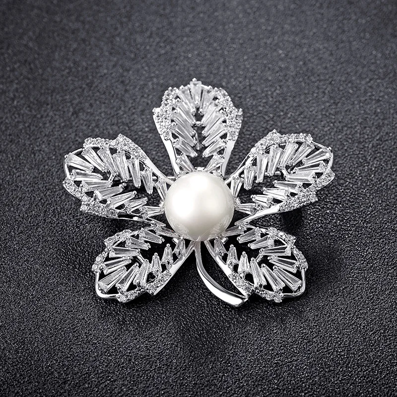 Red Apple Accessories Korean-style Fashion Top Grade Micro Pave Square Zircon Leaf Pearl Brooch Brooch 850142
Red Apple Accessories Korean-style Fashion Top Grade Micro Pave Square Zircon Leaf Pearl Brooch Brooch 850142