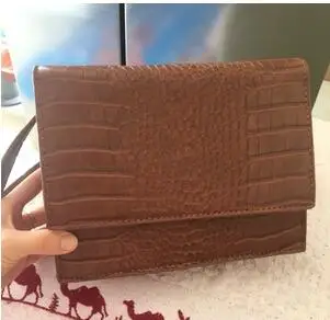 Female small bag simple style PU leather fashion cross body bag women vintage messenger shoulder women's handbag t589652
Female small bag simple style PU leather fashion cross body bag women vintage messenger shoulder women's handbag t589652