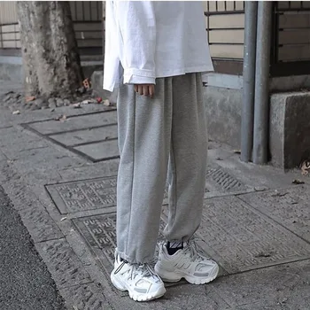 HOUZHOU Gray Sweatpants Women Korean Style Wide Pants Tracksuit Pants for Women Loose Casual Sportswear Straight Women Trousers
HOUZHOU Gray Sweatpants Women Korean Style Wide Pants Tracksuit Pants for Women Loose Casual Sportswear Straight Women Trousers