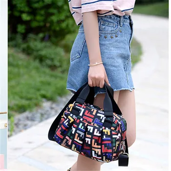 2020 New Totes Bags Women Large Capacity Handbag Woman Nylon Shoulder Messenger Bag Female Retro Tote Lady Outdoor Travel Bag
2020 New Totes Bags Women Large Capacity Handbag Woman Nylon Shoulder Messenger Bag Female Retro Tote Lady Outdoor Travel Bag