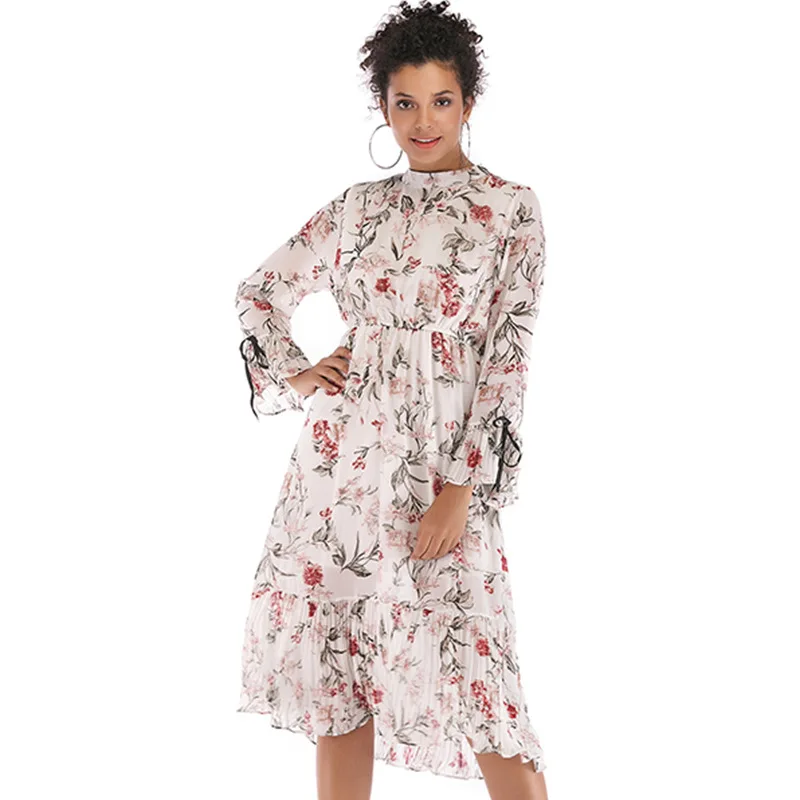 2020 Summer and Autumn Floral Big Swing Women's Dress Round Neck High Waist Line Party
2020 Summer and Autumn Floral Big Swing Women's Dress Round Neck High Waist Line Party