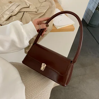 New 2020 female bag French bag fashion retro armpit bag wild atmosphere portable temperament shoulder bag 
New 2020 female bag French bag fashion retro armpit bag wild atmosphere portable temperament shoulder bag