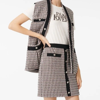 Woman Jacket Coats Runway 2020 
Woman Jacket Coats Runway 2020