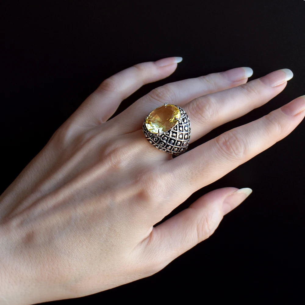 Dropshipping Big Ovel Golden cz Ring Anti-Silver color Fast delivery Copper Jewellery Finger Rings for women
Dropshipping Big Ovel Golden cz Ring Anti-Silver color Fast delivery Copper Jewellery Finger Rings for women
