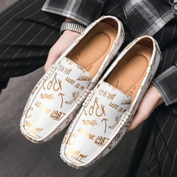 Big Size 38-46 Fashion Print Men Loafers Driving Shoes Soft Casual Shoes Man Flats Male Moccasins Leather Loafer Slip on Shoes
Big Size 38-46 Fashion Print Men Loafers Driving Shoes Soft Casual Shoes Man Flats Male Moccasins Leather Loafer Slip on Shoes