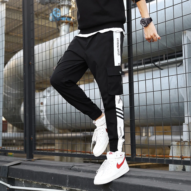 Men jogger pants 2020 new arrival spring and summer Korean style thin patchwork pocket male ankle-length pants teenager boy n48
Men jogger pants 2020 new arrival spring and summer Korean style thin patchwork pocket male ankle-length pants teenager boy n48